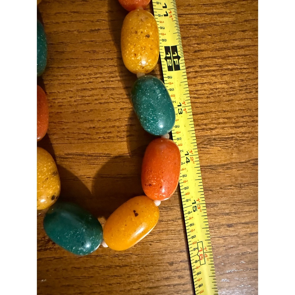Vintage Chunky Multi Color Oval Bead Necklace Green Yellow Orange 29 Inch - Picture 6 of 7